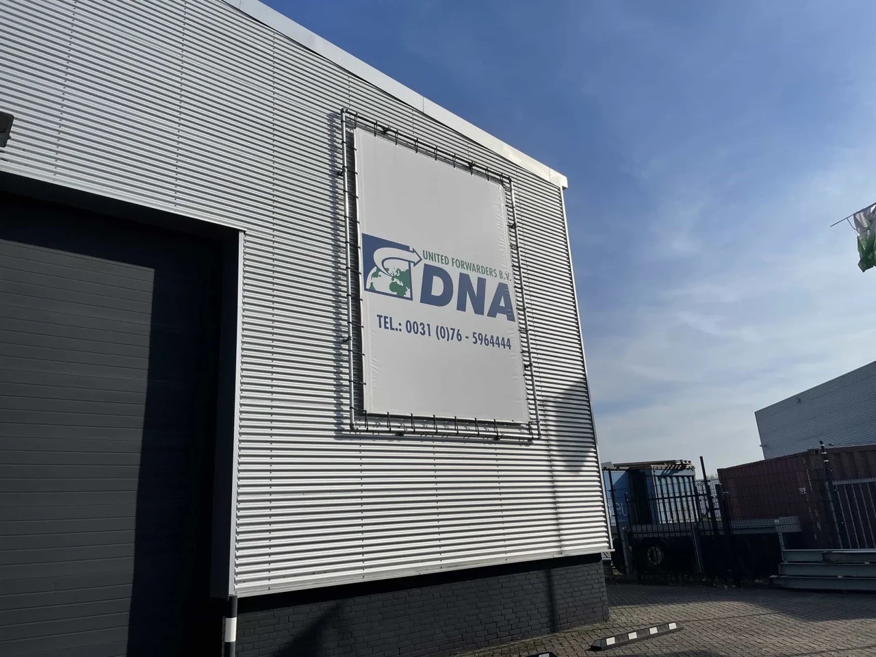 dna-united-forwarders-expediteur 
