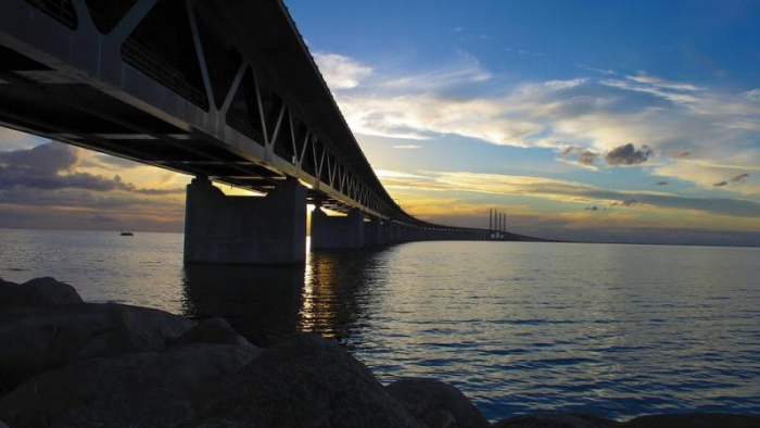 The Bridge: verfbeurt van dertien jaar